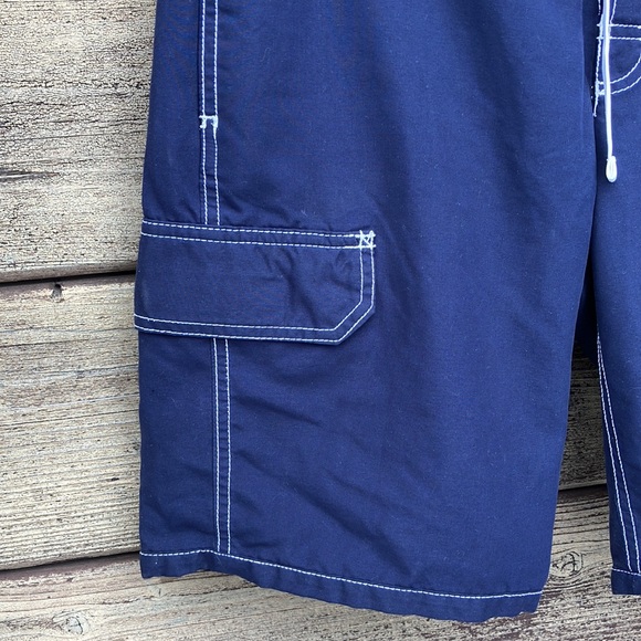 Gap Board Shorts Navy with white stitching - Picture 5 of 13